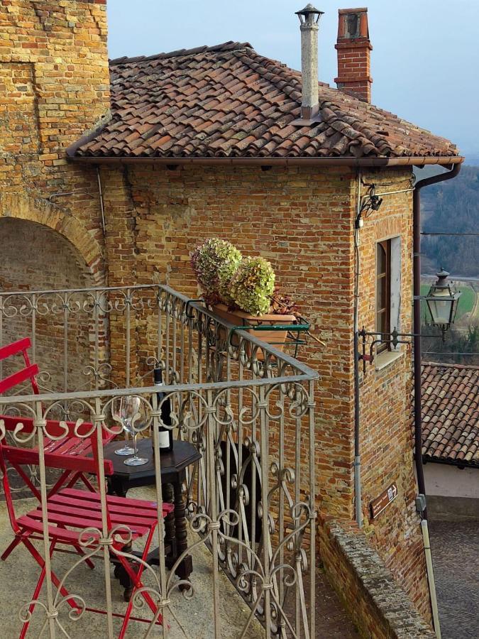 Foresteria Ristorante Conti Roero Monticello d'Alba Eksteriør bilde