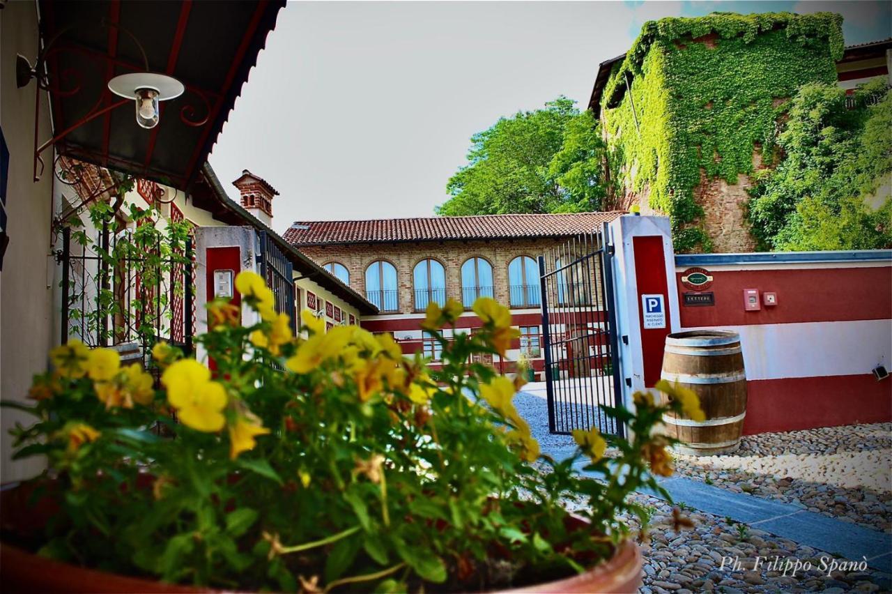 Foresteria Ristorante Conti Roero Monticello d'Alba Eksteriør bilde